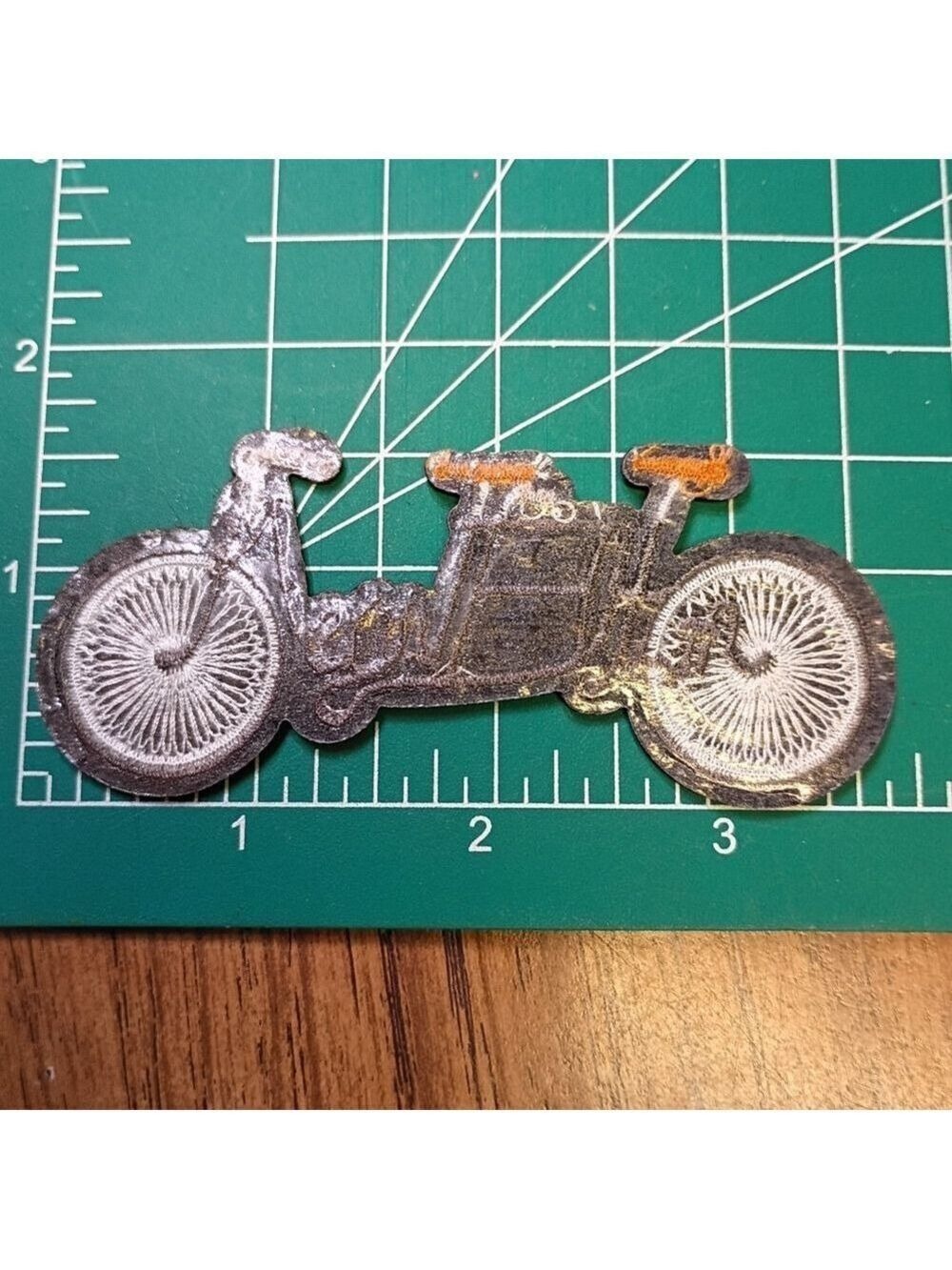 2/$10 Bicycle Embroidered Patch - Picture 2 of 3